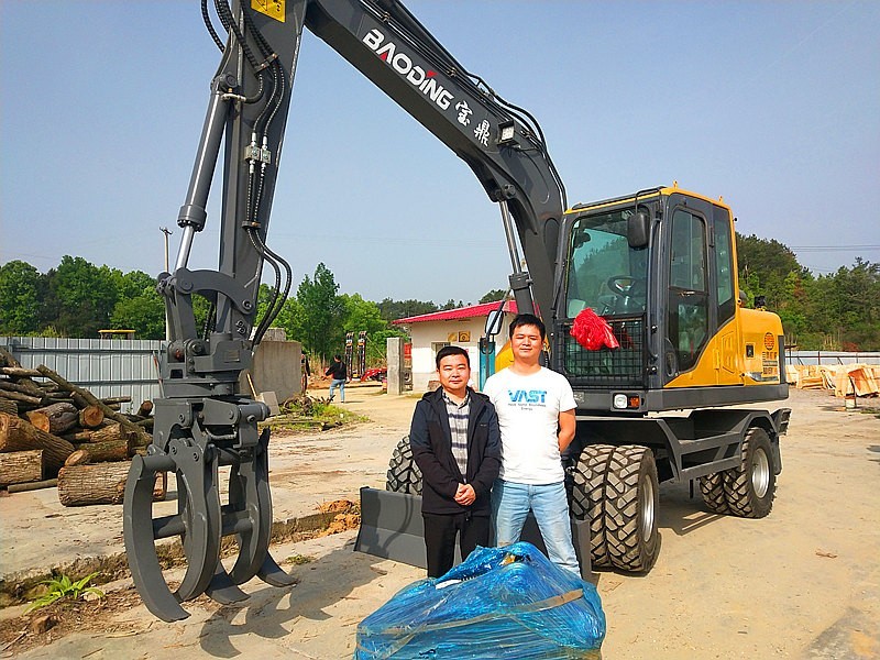 湖北抓木機(jī)銷(xiāo)售寶鼎95抓木機(jī)